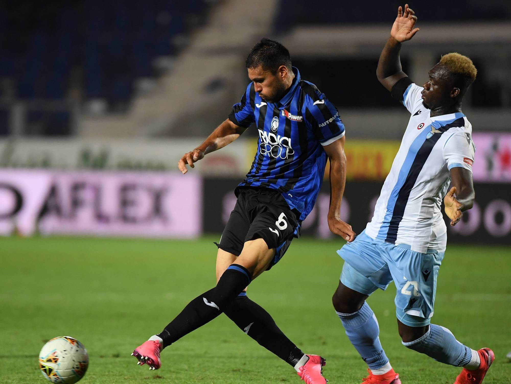 员不断扩大 员不断扩大