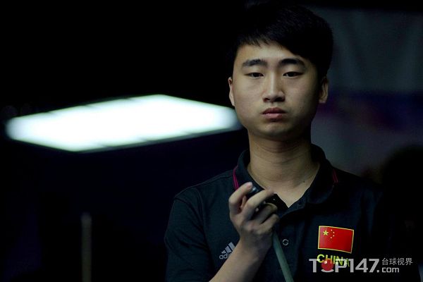 是孤军奋战 是孤军奋战